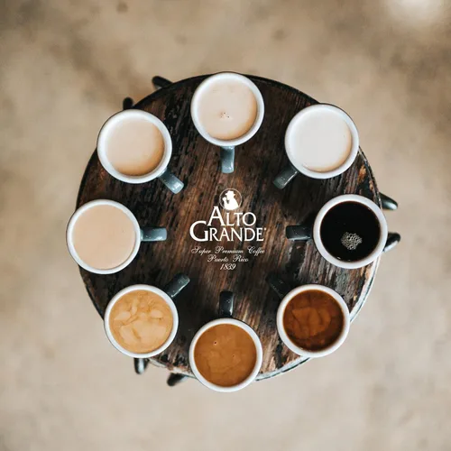 Vista 5 de Alto Grande Granos de café súper premium, tostado medio oscuro, origen único, arábica de Puerto Rico, grano entero, 2 libras (paquete de 1)