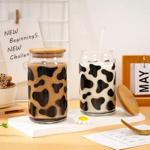 Vista 4 de Whaline Paquete de 2 vasos de bebida de vaca de 16 onzas con estampado de vaca, taza de café helado de vaca con tapas, cepillos de limpieza