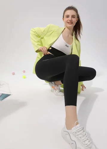 Vista 7 de TWKXL Leggings sedosos y elásticos de cintura alta para mujer con calcetines a juego a media pantorrilla, pantalones de yoga, pantalones de fitness