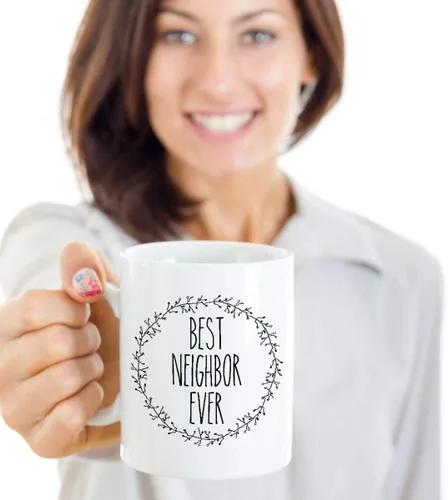 Vista 2 de Sweet & Salty Taza de vecino, el mejor vecino del mundo regalos para vecinos de al lado, regalos de agradecimiento para vecinos, regalos de Navidad