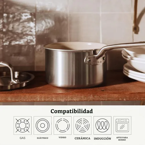 Vista 4 de Made In Cookware - Cacerola antiadherente CeramiClad de 2 cuartos de galón con tapa, revestimiento de acero inoxidable de 5 capas con mango que se