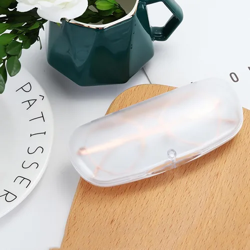 Vista 2 de 3 piezas de carcasa rígida para gafas translúcidas esmeriladas de plástico con cierre magnético