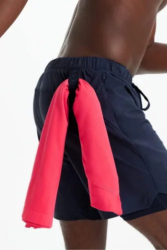 Vista 31 de Fabletics The One - Pantalón corto para hombre (forro), entrenamiento, natación, ligero, de secado rápido, bolsillo con cremallera, tejido elástico