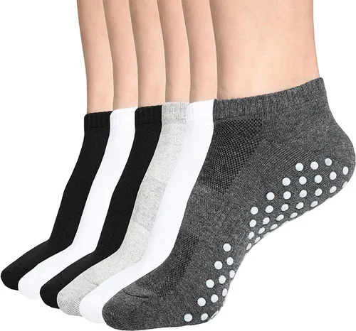 Vista 2 de DIBAOLONG Paquete de 9 calcetines de yoga antideslizantes para mujer con agarres, calcetines antideslizantes para pilates, barre fitness (8-10)