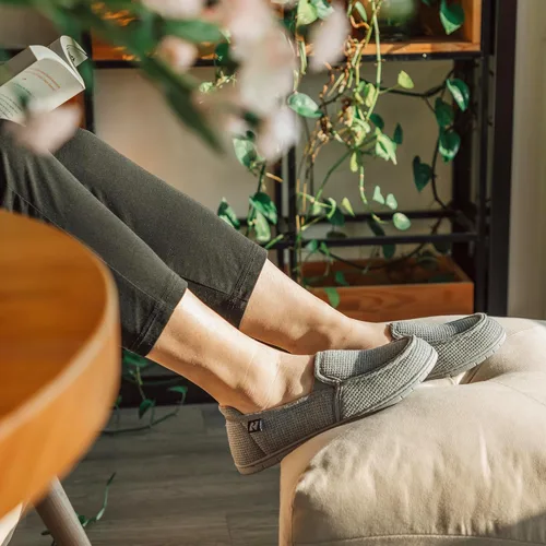 Vista 2 de RockDove Pantuflas con capucha de dos tonos para mujer con plantilla extraíble