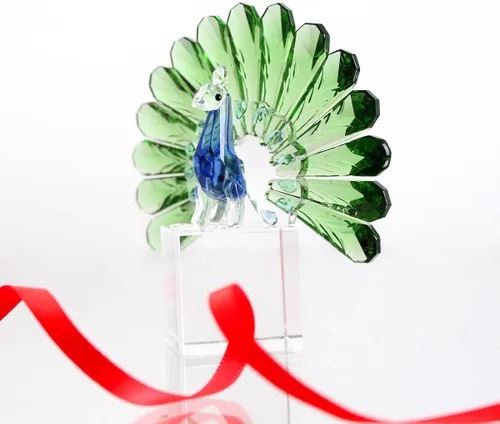 Vista 3 de Alotagifts - Figura cautivadora de cristal de pavo real Adorno de pavo real de cristal hecho a mano Arte fascinante en cristal de pavo real