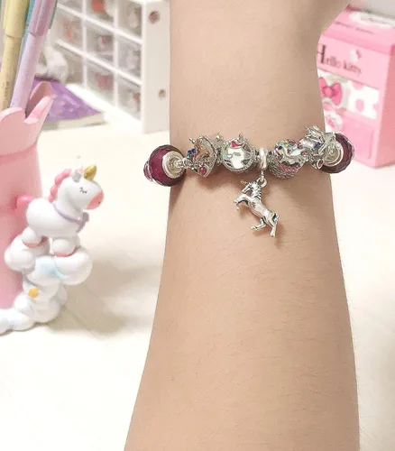 Vista 6 de YOUFENG Pulsera de Dijes de Cuentas de Amor para Mujeres Cadena de Serpiente Dije de Unicornio Dijes de Flores Pulseras Regalos de Cumpleaños