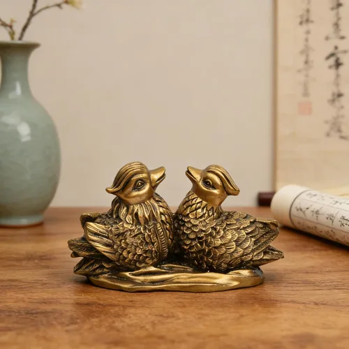 Vista 3 de Feng Shui chino mandarín Yuan Yang Love Birds Estatua de resina estatua de resina para decoración del hogar, regalo para romance y amor