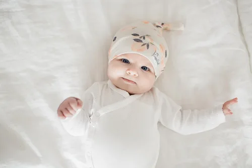 Vista 3 de Copper Pearl Baby Beanie Hat Top Knot