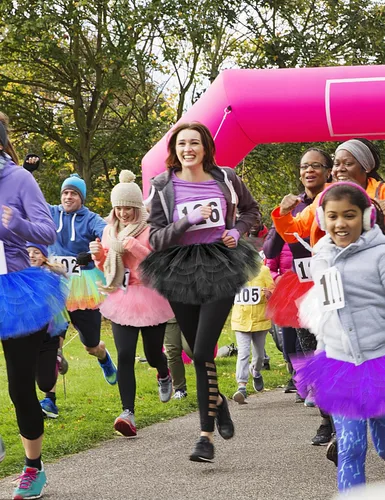 Vista 5 de Tutús para mujeres, faldas de tul tutú para adultos, disfraces para mujeres, 5 capas, faldas tutú para niñas, adolescentes, Halloween, ballet