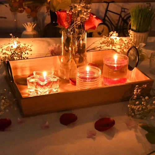 Vista 10 de Zest Candle Velas flotantes de 12 piezas, 1.75 pulgadas, gel morado transparente