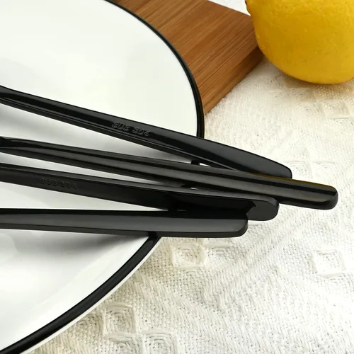 Vista 2 de Juego de cubiertos negros de 20 piezas, cubiertos de acero inoxidable 18/10 para 4, utensilios de cocina incluyen cuchillos, tenedores, cucharas