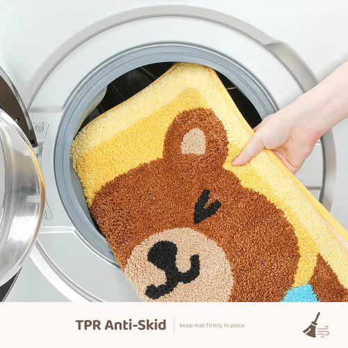 Vista 6 de Molesun Lindo tapete de baño de oso, tapete de baño antideslizante y suave, divertido tapete de microfibra de felpa absorbente de agua
