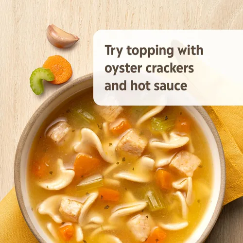 Vista 6 de Campbell's Homestyle Sopa de fideos con pollo, lata de 16.1 onzas