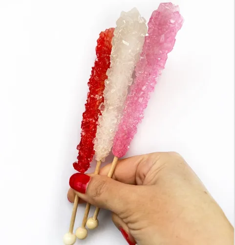 Vista 17 de Palitos clásicos de caramelo de roca, caramelos de roca de azúcar en cristal, envueltos individualmente (Paquete de 12, Niña bebé