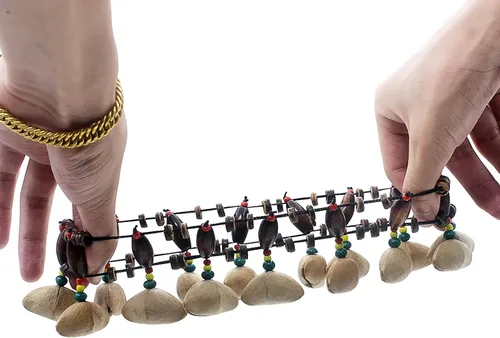 Vista 4 de Pulsera tobillera con sonajero de semillas de Cacho, 2 PCS pulsera africana shaker de cáscara de nuez, accesorios de percusión natural, instrumento