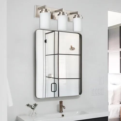 Vista 3 de TODOLUZ Lámpara de baño de 3 luces con pantallas de vidrio blanco ópalo, iluminación moderna de baño sobre espejo de níquel cepillado para cocina