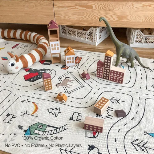 Vista 4 de Alfombra tejida a mano de algodón orgánico para niños (59 x 35 pulgadas), diseño de mapa de ruta de la ciudad, no tóxica y ecológica, alfombra suave