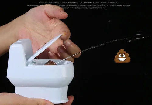 Vista 4 de Cooplay Taburete de juguete de broma, asiento de inodoro, truco de pulverización de agua, divertido en broma, broma divertida para adultos
