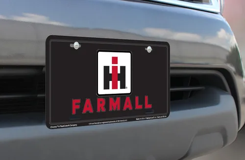 Vista 2 de Chroma 002006 Placa de matrícula con etiqueta metálica 'IH- Farmall