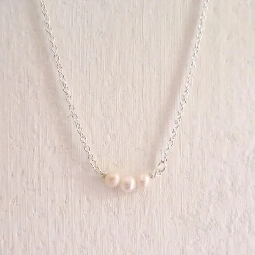 Vista 2 de Collar de plata de ley sin grano y sin perlas, regalo de amor propio y empoderamiento para mujer, colgante de perla real con tarjeta de mensaje