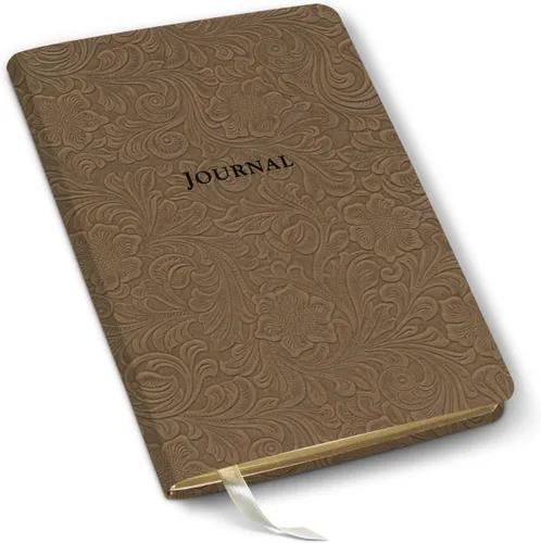Vista 62 de Diario de cuero Gallery Leather - Elaborado en Maine, EE. UU. - Elegante cuaderno de escritura de cuero con 192 páginas rayadas - Un espacio
