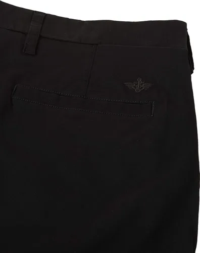Vista 7 de Dockers Pantalones cortos Ultimate Straight Fit Supreme Flex para hombre
