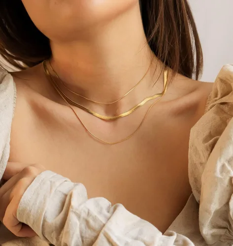 Vista 3 de DEARMAY 14K Gold Necklaces for Women, Dainty Layered Gold Herringbone Choker Necklace for Women Thin Chunky Snake Chain Necklaces Jewelry for Teen