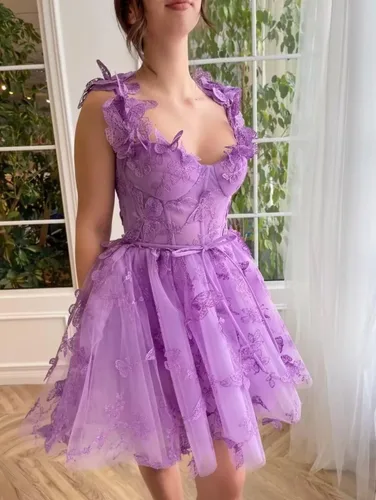 Vista 4 de Vestidos de fiesta cortos con apliques de encaje y mariposas 3D para adolescentes, de tul con tirantes delgados, vestidos de fiesta cortos