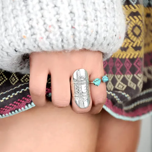 Vista 2 de Boho-Magic Anillo de plata de ley para mujer, joyería larga grabada con dedo completo, Sin gemas.