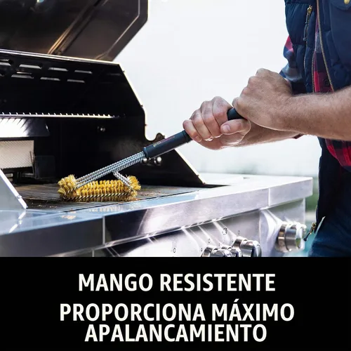 Vista 4 de Cepillo de parrilla de latón Grillaholics – Cepillo de barbacoa seguro para cocinar al aire libre – Herramienta de limpieza de parrilla de cerdas