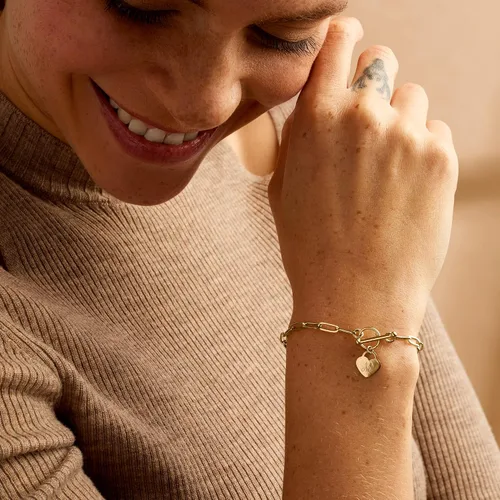 Vista 3 de Ross-Simons RS Pure Plain - Pulsera de eslabones de clip de papel con clip de oro amarillo italiano de 14 quilates, personalizada, 8 pulgadas, Oro