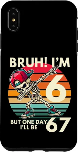 Vista 11 de Bruh I'm 6 But One-Day I'll Be 67 Retro 6th Birthday Kids Case for iPhone XR