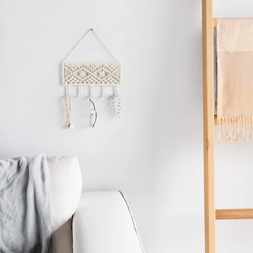 Vista 4 de Mkono Estantes colgantes de macramé, soporte para llaves, decoración de pared bohemia
