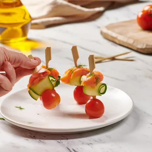 Vista 5 de GUSTO Paquete de 100 palillos de madera de 3 pulgadas, brochetas de bambú, palillos de dientes para cócteles, parrilla, aperitivos, frutas, barbacoa