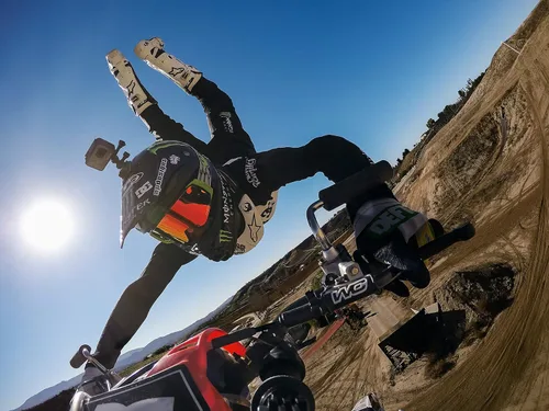 Vista 2 de Bolsa de agarre de cámaras GoPro (montura oficial GoPro)