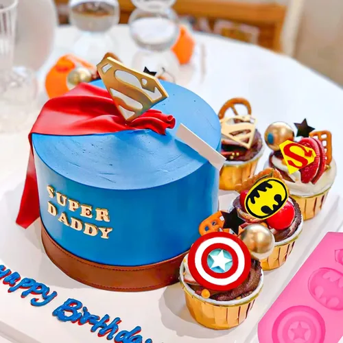 Vista 5 de Molde de silicona de superhéroe, 2 moldes para fondant, moldes de caramelo y chocolate