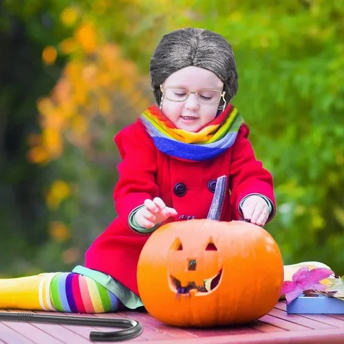 Vista 7 de Tatuo 6 piezas de accesorios de abuela disfraz de anciana para niños peluca de abuelita bastón para caminar para mujeres y niñas fiesta de cosplay
