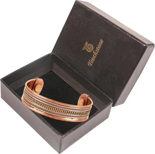 Vista 6 de Pulsera de cobre Touchstone estilo tibetano. Hecha a mano con brazalete de joyería de cobre sólido y calibre alto para mujeres y hombres., No es una