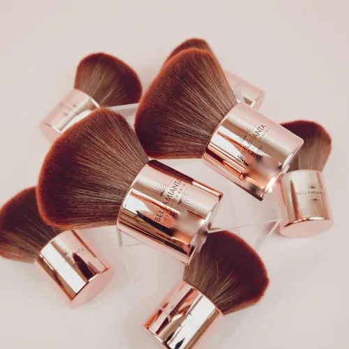 Vista 3 de Bellamianta Cepillo bronceador Kabuki de lujo
