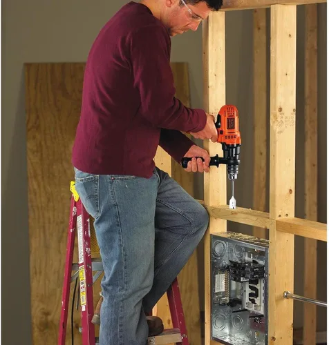 Vista 3 de BLACK+DECKER Taladro eléctrico, 1/2 pulgada, 7.0 amperios con kit para colgar cuadros MarkIT (DR560 y BDMKIT101C)