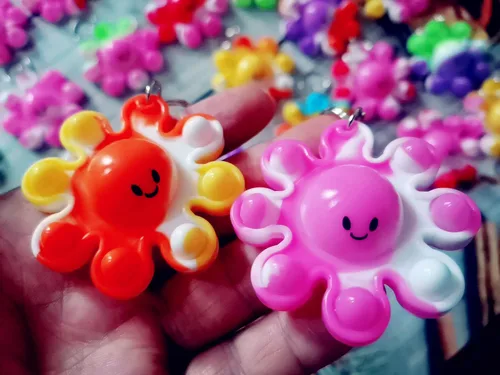 Vista 3 de Paquete de 24 juguetes divertidos de pulpo, pequeño regalo de verano, único, miniobjeto surtido, juguetes para niños, estudiantes, regalos