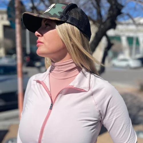 Vista 2 de Top corto de cuello alto con protección solar UPF50+ para cuello y pecho