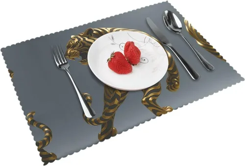 Vista 17 de Rectangular Placemats Set of 4, Heat Resistant Dusk Carnation Printed Kitchen Dining Table Mats
