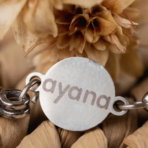 Vista 5 de Ayana Crystals - Collar de howlita pulida hecho a mano, dije de piedra de cristal de howlita, joyería llamativa para mujer, collar de piedras