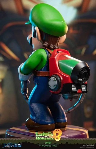 Vista 3 de First4Figures Luigi's Mansion Luigi (estándar) - Figura coleccionable de PVC