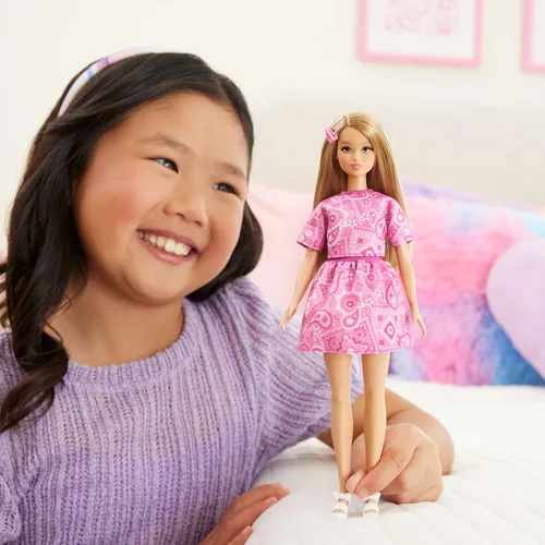 Vista 2 de Barbie Estilo Muñeca
