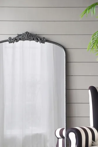 Vista 5 de A&B Home - Espejo de cuerpo completo, 66 x 36 pulgadas, espejo grande negro con marco de metal, espejo arqueado para colgar o apoyarse contra