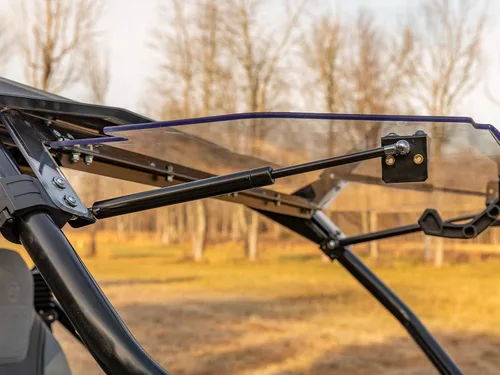 Vista 7 de SuperATV - Parabrisas UTV de policarbonato resistente a los arañazos de 1/4 pulgadas para CFMoto ZForce 950 2020-2022 Posiciones completas, medias