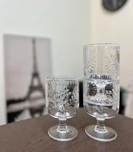 Vista 3 de KLIFA - RENO- Juego de 4 vasos de vino acrílicos apilables de alta resistencia, vaso de jugo de plástico, vasos inastillables, sin BPA, vasos
